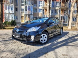 Toyota Prius | 3