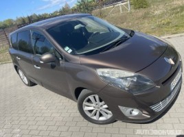 Renault Grand Scenic | 4