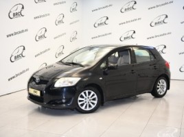 Toyota Auris, 2.0 l., hatchback | 0