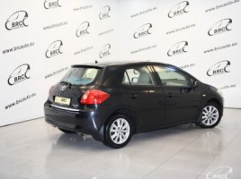 Toyota Auris, 2.0 l., hatchback | 1