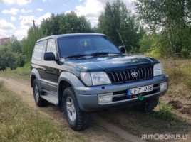 Toyota Land Cruiser visureigis