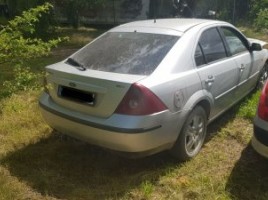 Ford, Hatchback | 1