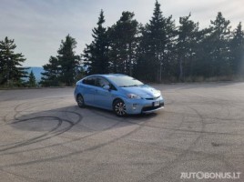 Toyota Prius | 4