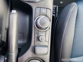 Toyota Yaris, 1.5 l., Седан | 4