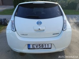 Nissan Leaf, hatchback | 3