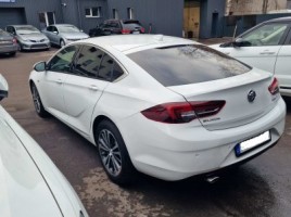 Opel Insignia, Sedanas | 2