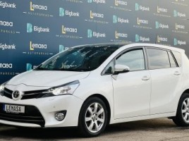 Toyota Verso, Минивэн | 1