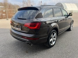 Audi Q7 | 2