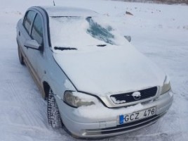 Opel sedanas