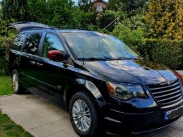 Chrysler Town & Country | 1