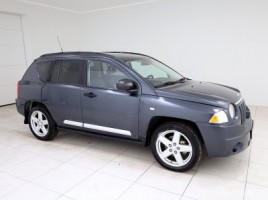 Jeep Compass cross-country