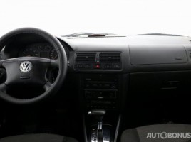 Volkswagen Golf, 1.6 l., hečbekas | 4