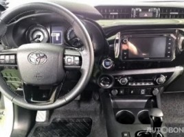 Toyota Hilux | 4