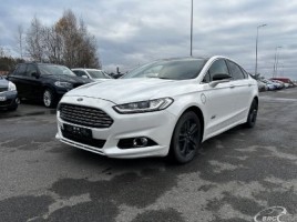 Ford Fusion седан