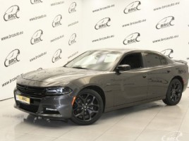 Dodge Charger седан