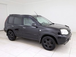 Nissan X-Trail cross-country