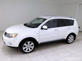 Mitsubishi Outlander | 1