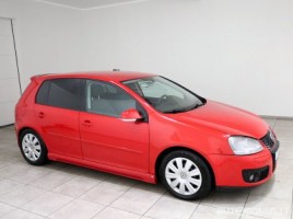 Volkswagen Golf hatchback