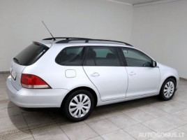 Volkswagen Golf | 2