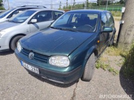 Volkswagen Golf hatchback