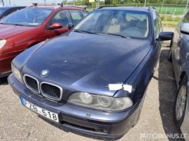 BMW 530 universalas