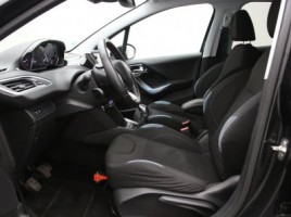 Peugeot 208 | 3