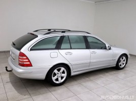 Mercedes-Benz C200 | 2