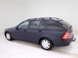 Mercedes-Benz C200 | 3