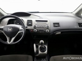 Honda Civic | 4