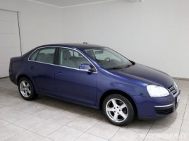 Volkswagen Jetta saloon