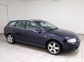 Audi A4 universalas