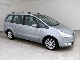 Ford Galaxy минивэн