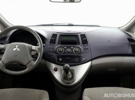 Mitsubishi Grandis | 4