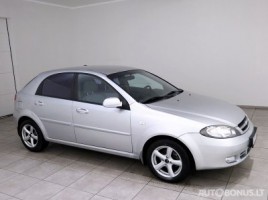 Chevrolet Lacetti hatchback