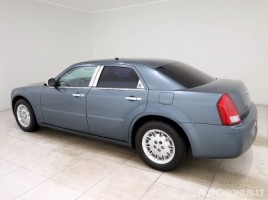 Chrysler 300 | 3