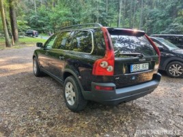 Volvo XC90 | 3