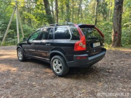 Volvo XC90 | 4