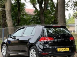 Volkswagen Golf | 2