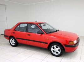 Mazda 323 sedanas