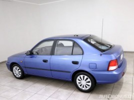 Hyundai Accent | 3