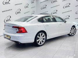 Volvo S90 | 1