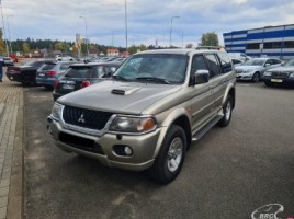 Mitsubishi Pajero | 3