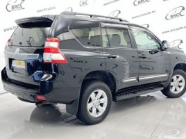 Toyota Land Cruiser | 1