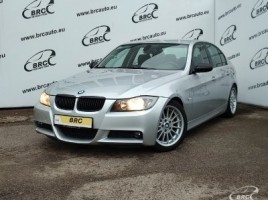 BMW 330 седан