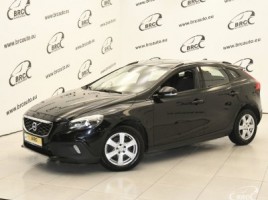 Volvo V40 hatchback