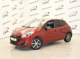 Peugeot 208 хэтчбек