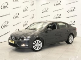 Volkswagen Passat седан