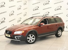 Volvo XC70 universalas