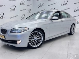 BMW 535 седан