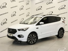 Ford Kuga cross-country